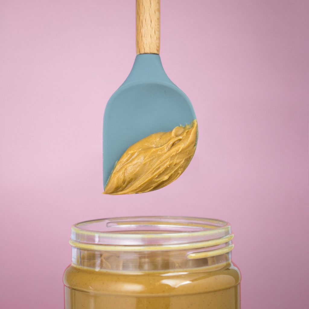 Finally, a Spoon-Spatula Hybrid That Scrapes Every Last Bit of Peanut Butter  from the Jar - Core77